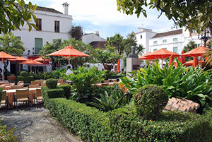 Naranjos Square (Marbella) Naranjos Square (Marbella)